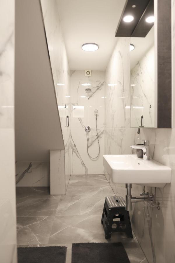 Brand New Apartment With Private Pool 奈维斯 外观 照片